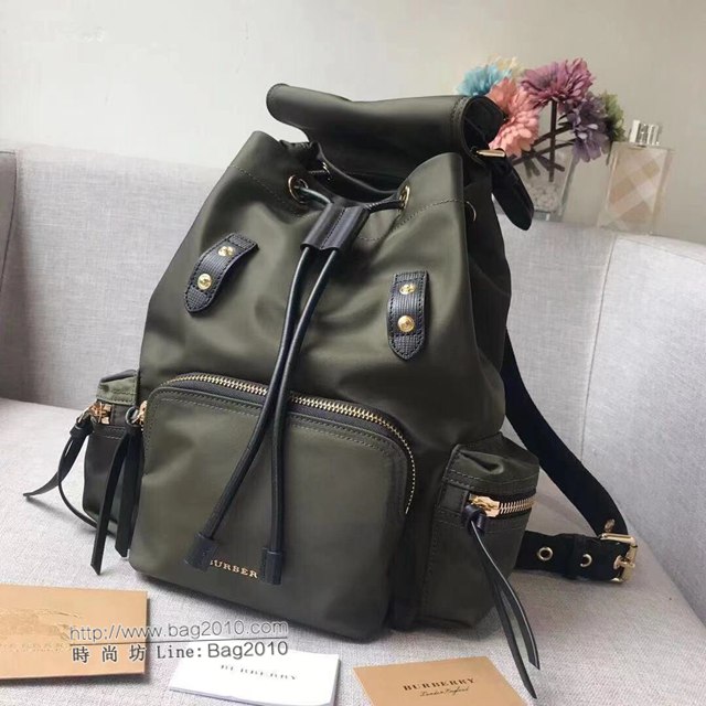 Burberry專櫃新款雙肩包 巴寶莉升級版Rucksack軍旅背包  db1104